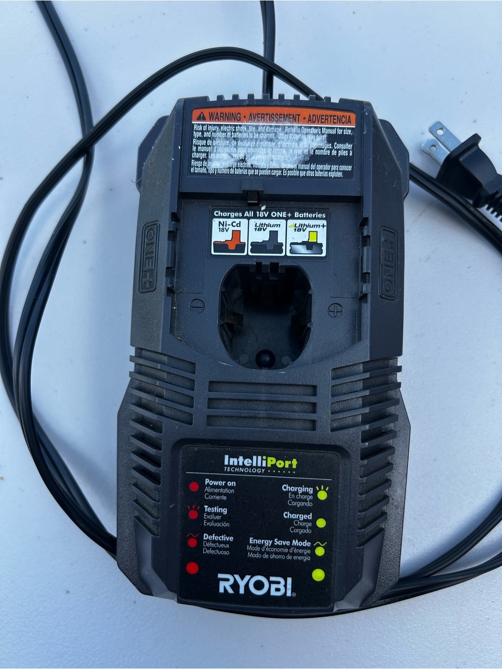 Ryobi IntelliPort P118 Battery Charger - Black